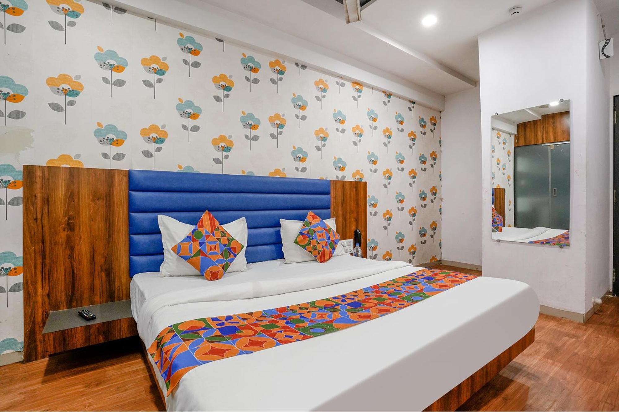 Fabhotel The Valentine - Udhna Road Surat Luaran gambar